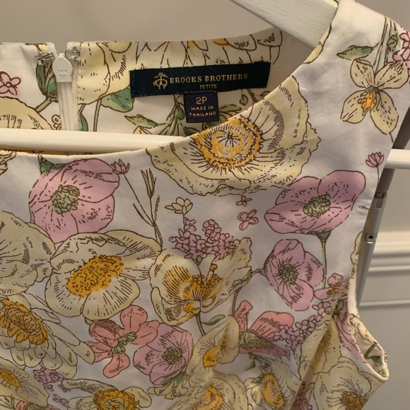 Dress - Picture 3 of 3